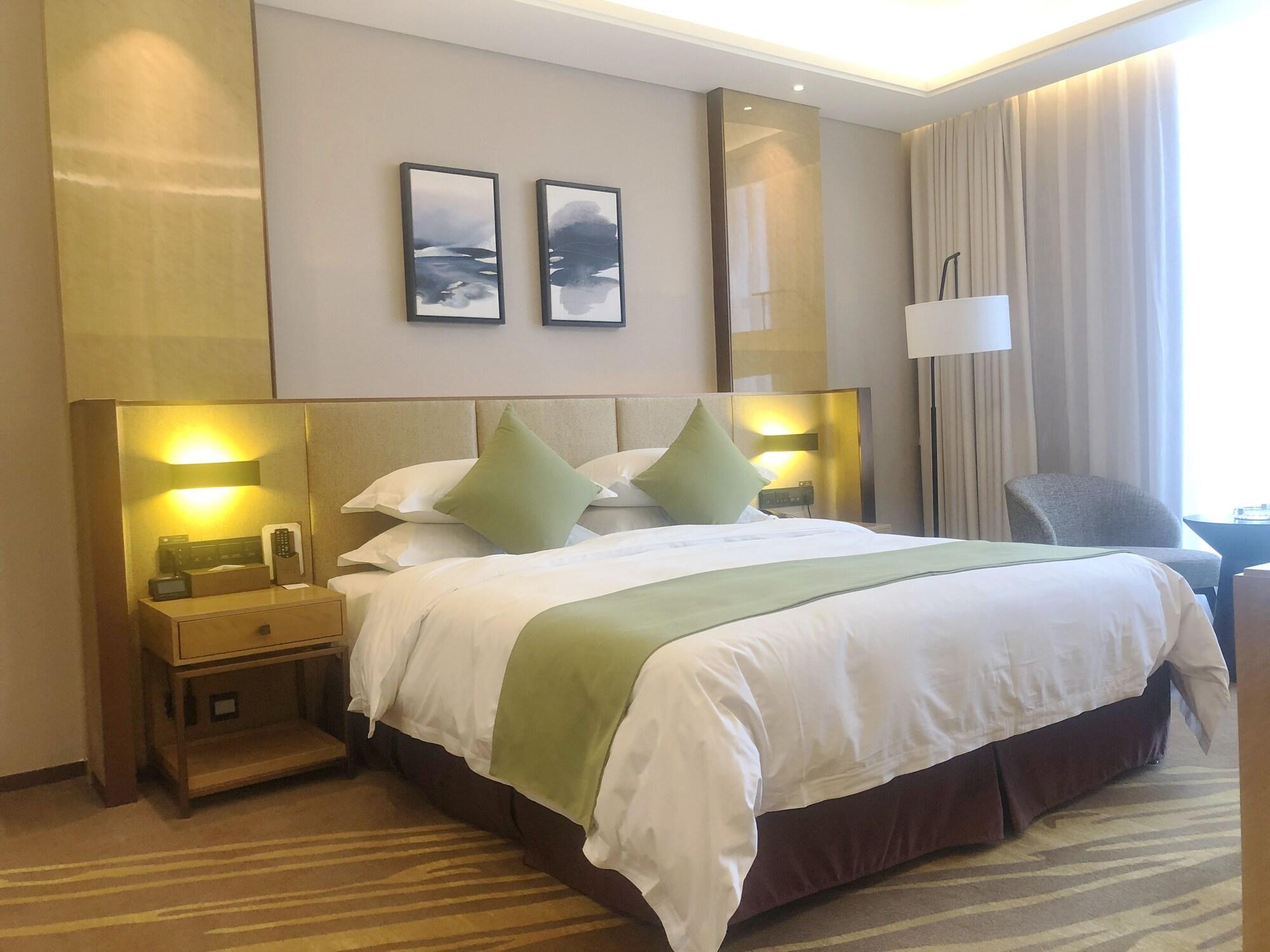 Leshan Ramada Hotel Εξωτερικό φωτογραφία