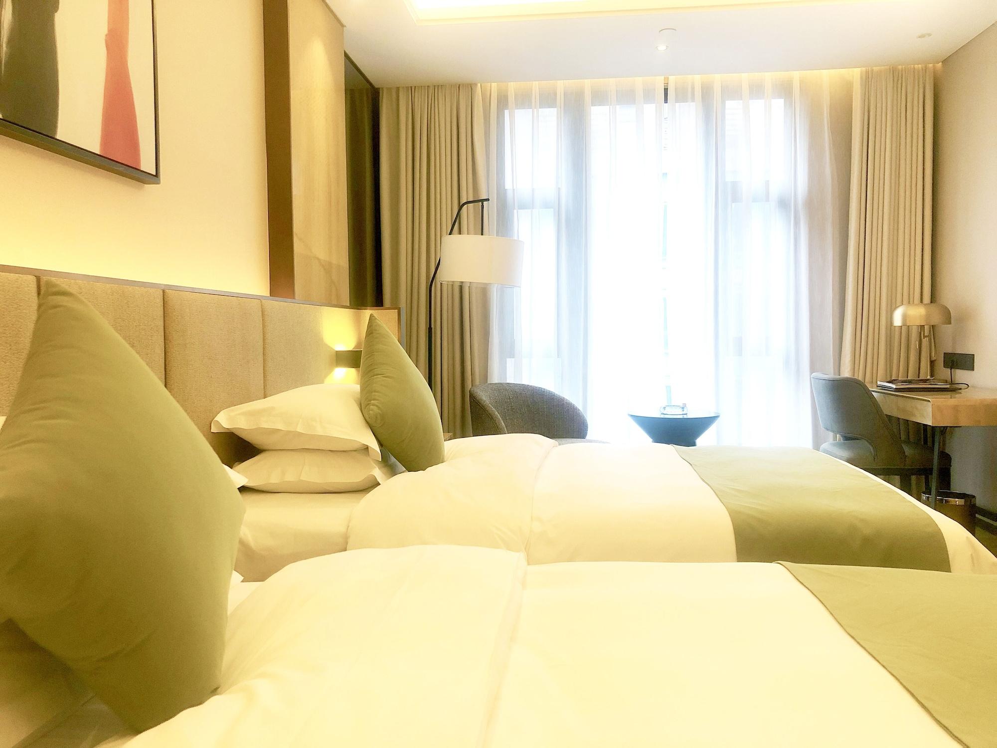Leshan Ramada Hotel Εξωτερικό φωτογραφία