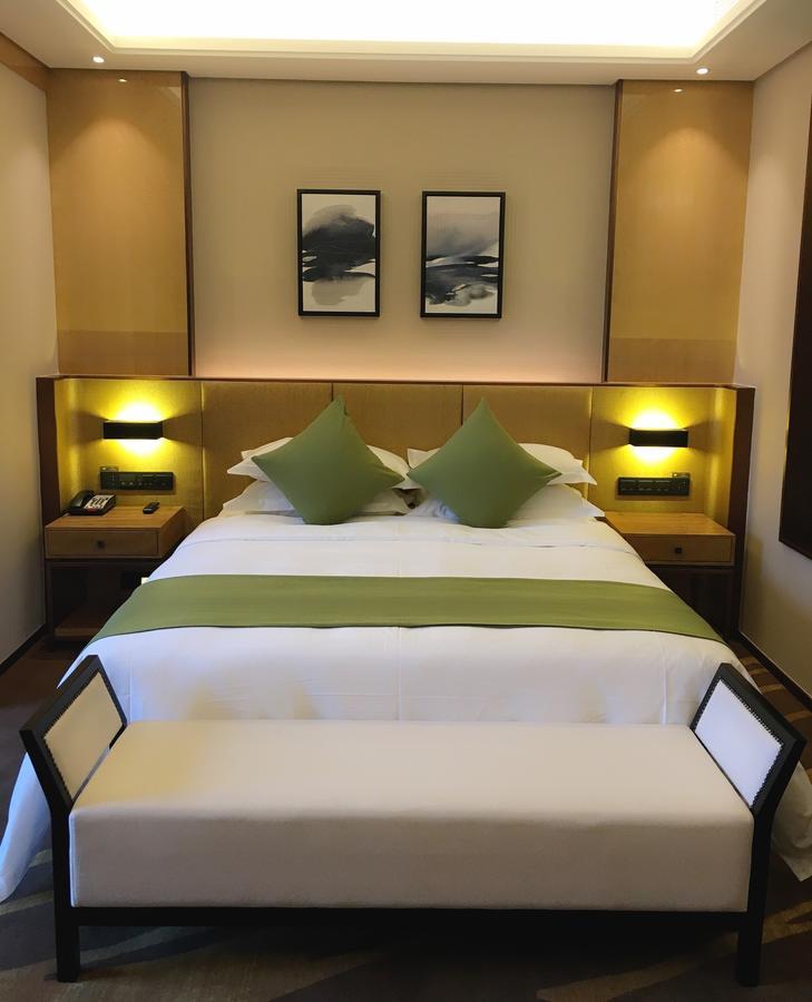 Leshan Ramada Hotel Εξωτερικό φωτογραφία