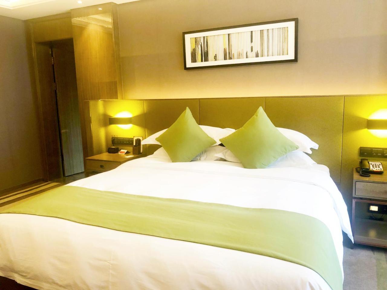 Leshan Ramada Hotel Εξωτερικό φωτογραφία