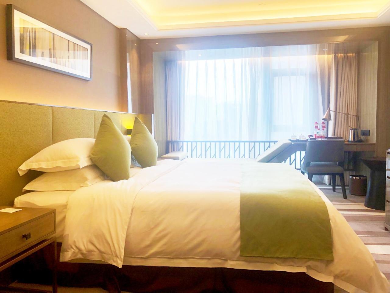 Leshan Ramada Hotel Εξωτερικό φωτογραφία